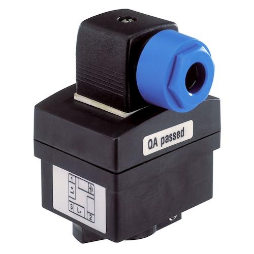 Burkert Fluid Control Systems Inline Paddle Wheel Transmitter, Type SE30